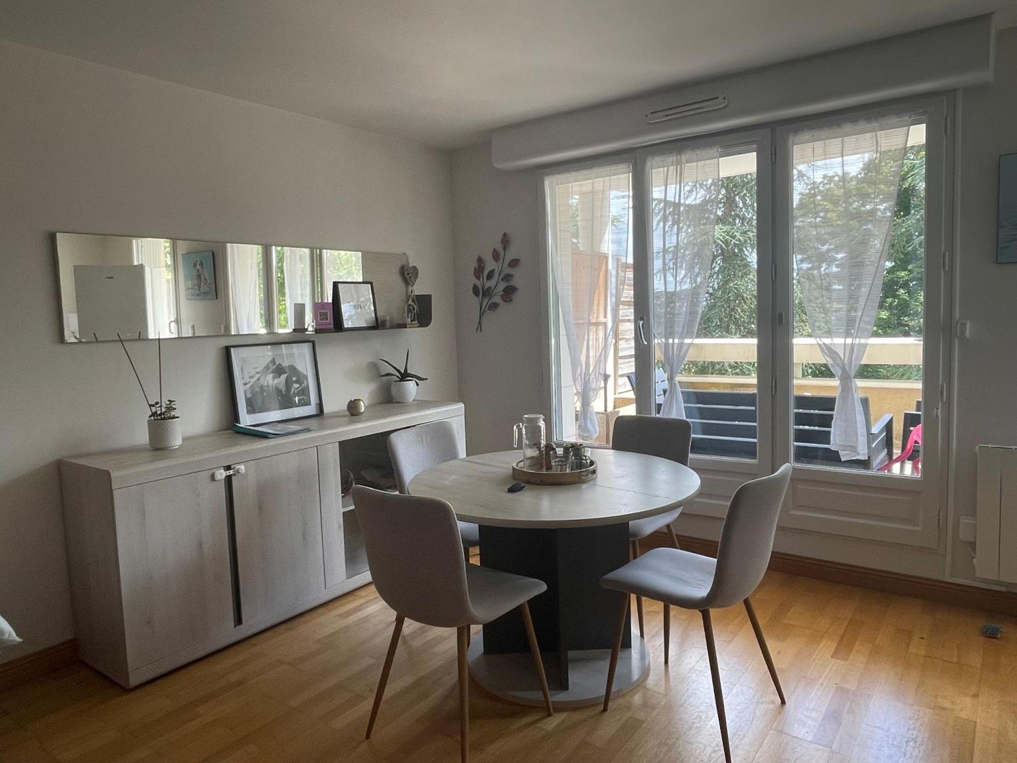 Appartement Avec Parking & Linge Inclus & Local Velos ブロワ エクステリア 写真
